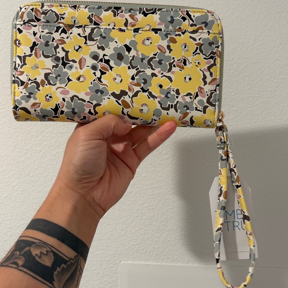 Floral Yellow Women's Foldover Wallet Clutch - Picture 2 of 4